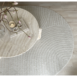 Vince Oval Gulvtppe i Cremehvid 340x240 cm