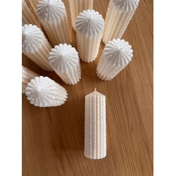 Kalenderlys | lys beige med snefnug